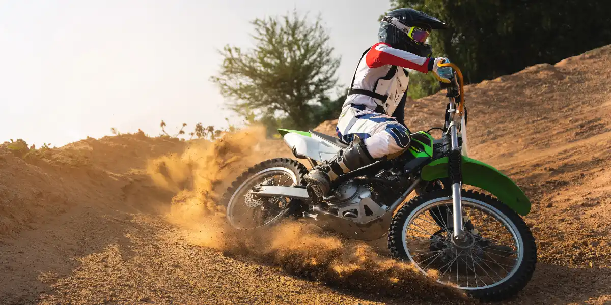 How Do I Pick the Best Dirt Bike for Trails